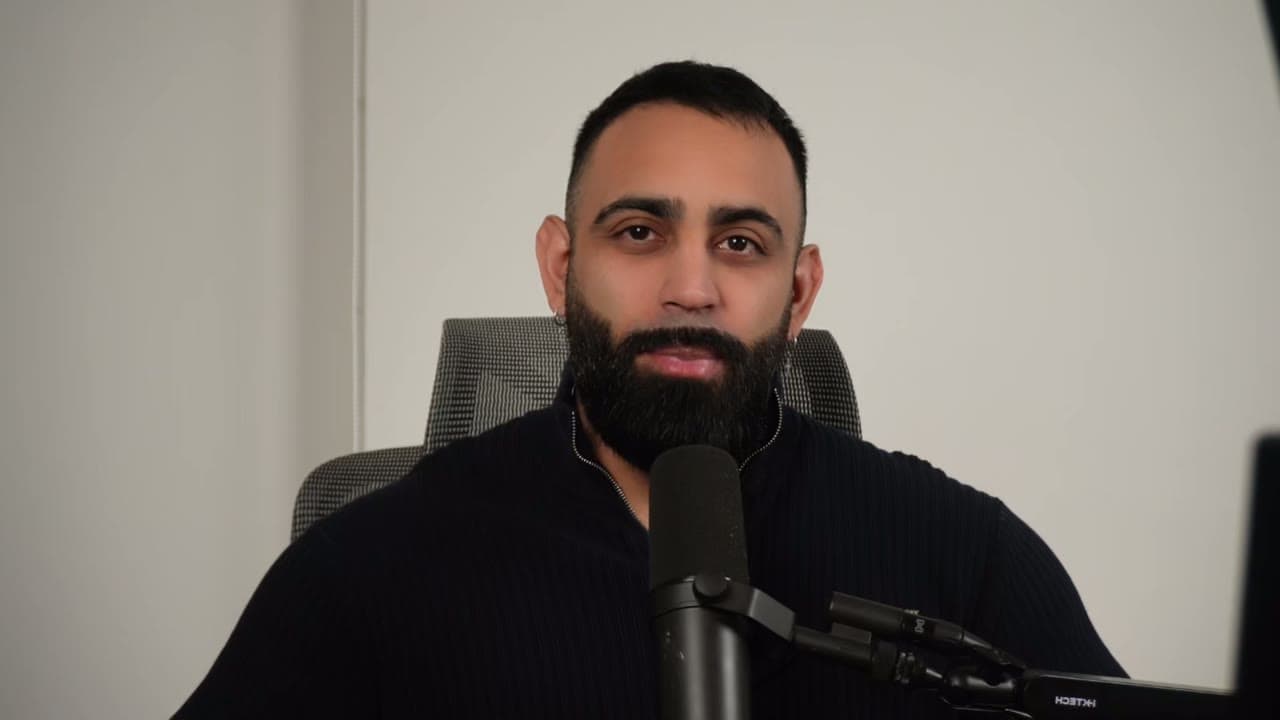 Delta Agents — an AI agent answering a client's web chat
